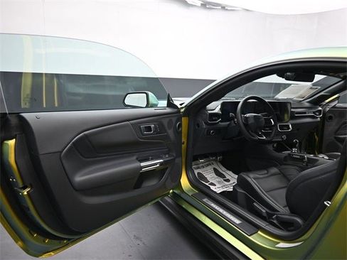 New 2025 Ford Mustang GT Premium w/ GT Performance Package image 17