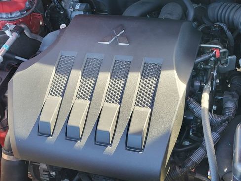 Used 2018 Mitsubishi Eclipse Cross SE image 29