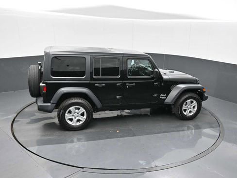 Used 2020 Jeep Wrangler Unlimited Sport S image 23