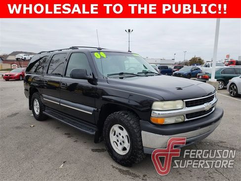 Used 2004 Chevrolet Suburban LT w/ Preferred Equipment Group image 1