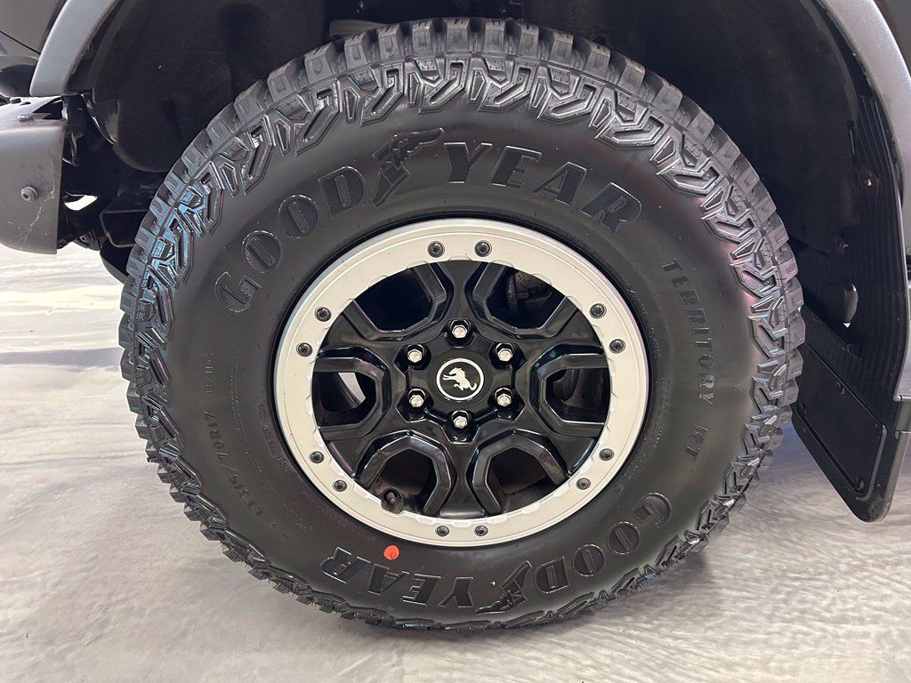 Used 2021 Ford Bronco Badlands w/ Sasquatch Package AWD/4WD image 29