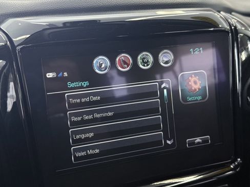 Used 2019 Chevrolet Traverse LT image 60