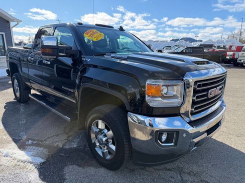 Used 2018 GMC Sierra 2500 SLT w/ Snow Plow Prep Package image 7