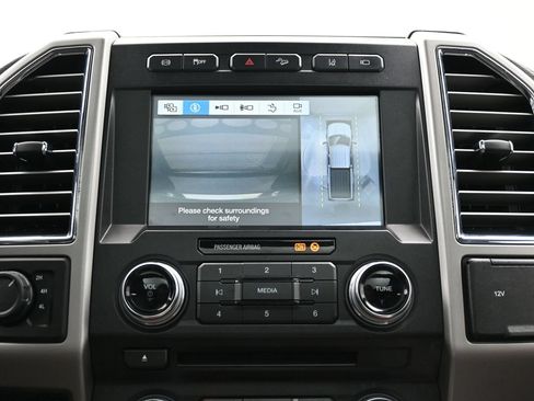 Used 2017 Ford F350 King Ranch w/ King Ranch Ultimate Package AWD/4WD image 31