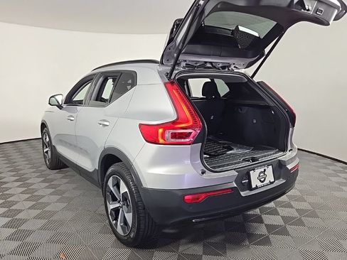 Certified 2023 Volvo XC40 B5 Ultimate w/ Climate Package AWD/4WD image 14
