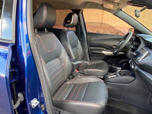 Used 2020 Nissan Kicks SR w/ SR Premium Package image 49