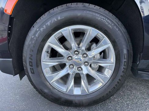 Used 2023 Chevrolet Suburban Premier RWD image 46