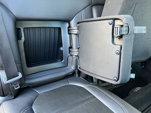 Used 2020 GMC Sierra 1500 Denali w/ Denali Carbonpro Edition image 21