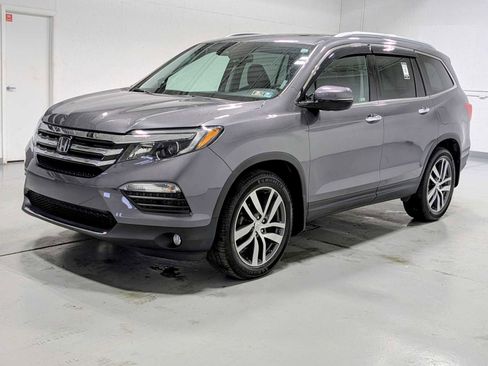 Used 2017 Honda Pilot Elite image 1