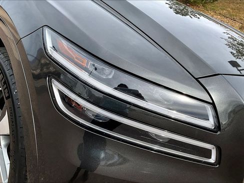 Used 2024 Genesis GV80 3.5T image 32