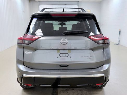 New 2026 Nissan Rogue Platinum w/ Platinum Premium Package AWD/4WD image 6