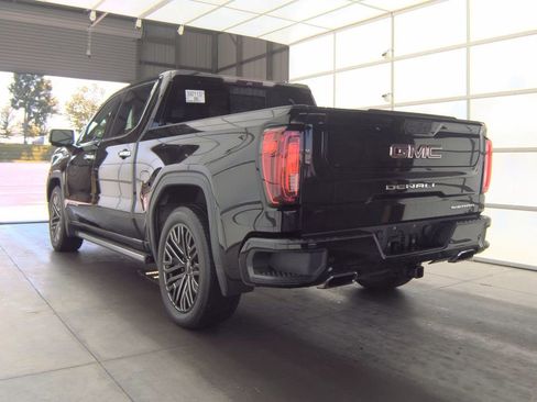 Used 2019 GMC Sierra 1500 Denali w/ Denali Carbonpro Edition image 5