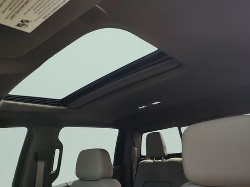 Used 2021 GMC Sierra 1500 SLT AWD/4WD image 25