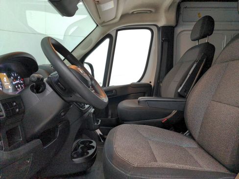 Used 2023 RAM ProMaster 3500 FWD image 17