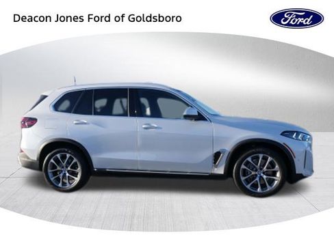 Used 2024 BMW X5 xDrive40i image 2
