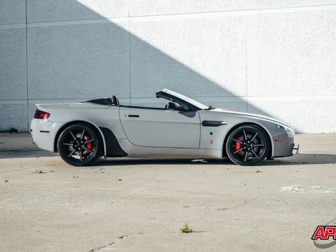Used 2008 Aston Martin V8 Vantage Roadster image 13
