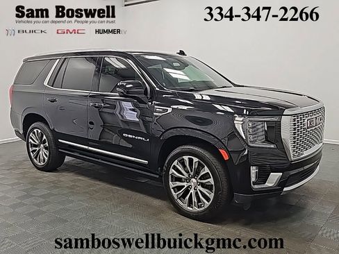 Used 2021 GMC Yukon Denali w/ Denali Premium Package image 1