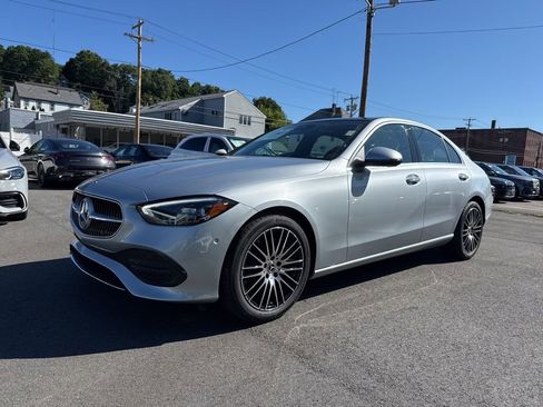 New 2025 Mercedes-Benz C 300 4MATIC Sedan image 3