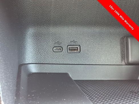 New 2025 Chevrolet Traverse LT w/ Driver Confidence Package image 22