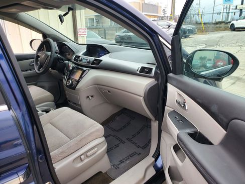 Used 2014 Honda Odyssey EX image 26