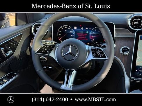 New 2026 Mercedes-Benz GLC 300 4MATIC image 9