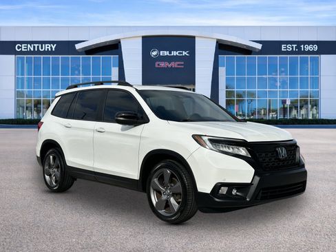 Used 2020 Honda Passport Touring image 1