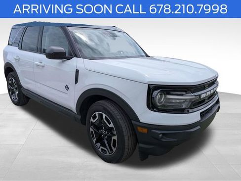 Used 2022 Ford Bronco Sport Outer Banks w/ Tech Package AWD/4WD image 1