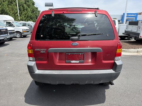 Used 2004 Ford Escape XLT AWD/4WD image 9