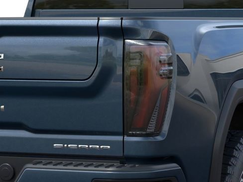 New 2026 GMC Sierra 3500 Denali w/ Denali Reserve Package AWD/4WD image 13