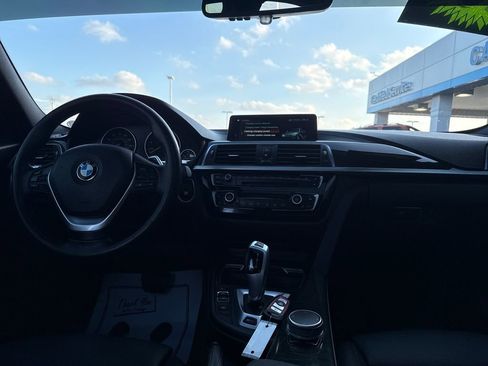 Used 2018 BMW 330e 330e iPerformance image 15