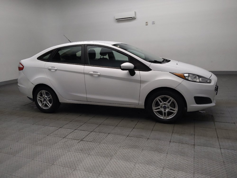 Used 2018 Ford Fiesta SE FWD image 11