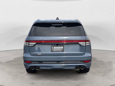 Used 2026 Lincoln Aviator 2WD w/ Jet Appearance Package image 4