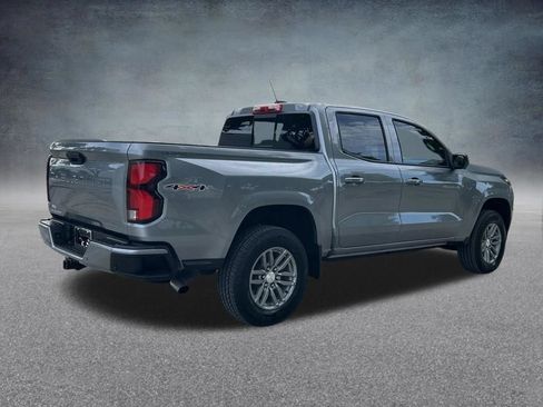 Used 2025 Chevrolet Colorado LT w/ LT Convenience Package AWD/4WD image 5