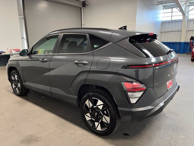 Used 2024 Hyundai Kona SEL AWD/4WD image 5