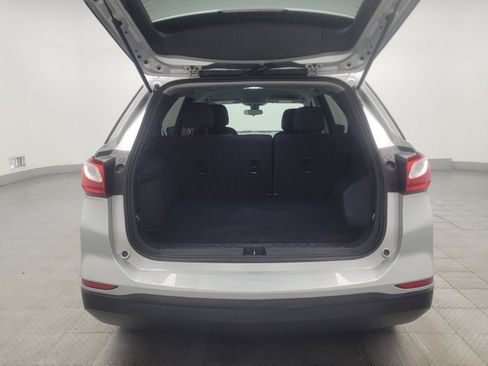 Used 2021 Chevrolet Equinox LS w/ LS Convenience Package AWD/4WD image 29