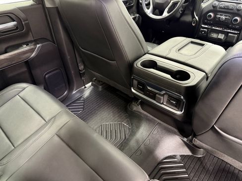 Used 2022 Chevrolet Silverado 1500 LTZ image 37