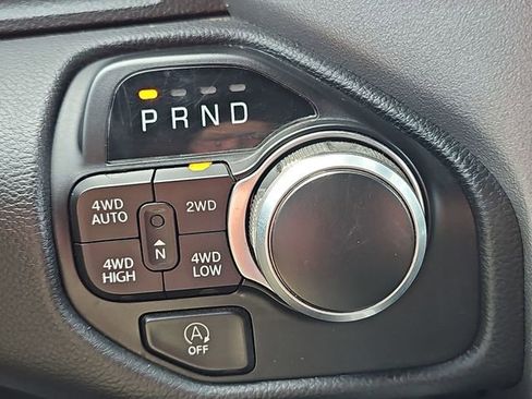 Used 2024 RAM 1500 Big Horn AWD/4WD image 17