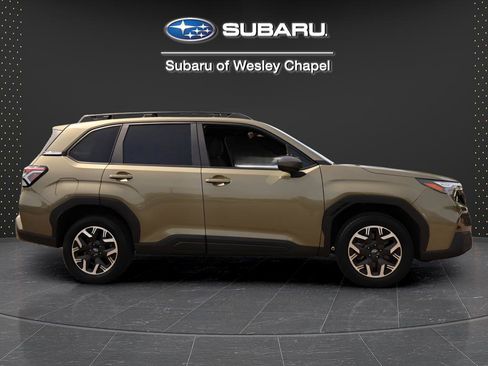 Certified 2025 Subaru Forester Premium w/ Convenience Package #1 AWD/4WD image 9