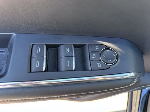 Used 2024 GMC Acadia Denali image 30