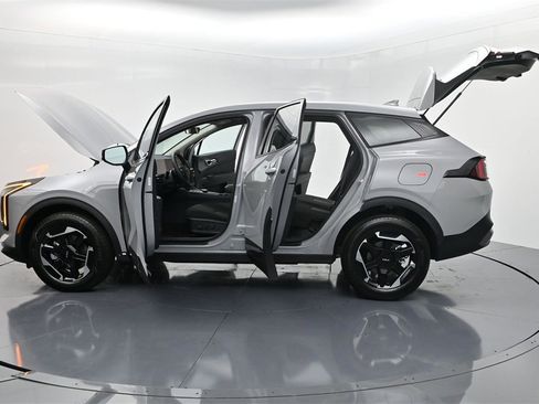 New 2026 Kia Sportage S image 55