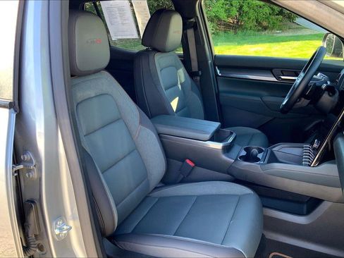 Used 2026 GMC Terrain AT4 w/ Convenience Package III image 7