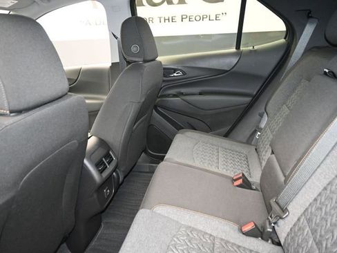 Used 2024 Chevrolet Equinox LT image 23