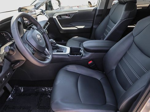 Used 2025 Toyota RAV4 XLE Premium w/ Weather Package FWD image 17