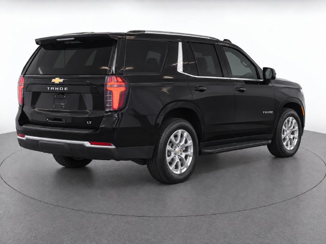 Used 2025 Chevrolet Tahoe LT RWD image 4