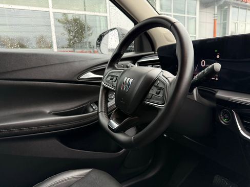 Used 2024 Buick Encore GX Sport Touring image 26