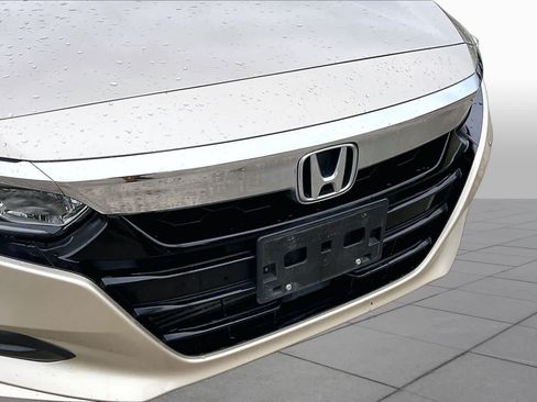 Used 2020 Honda Accord LX image 29