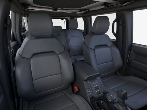 New 2026 Ford Bronco Outer Banks AWD/4WD image 12