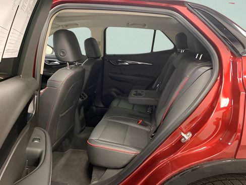Used 2023 Buick Envision Essence w/ Sport Touring Package AWD/4WD image 21