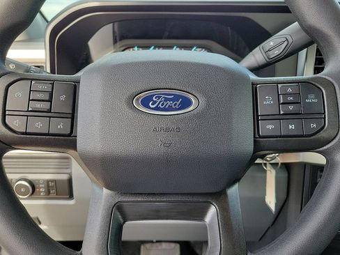 New 2026 Ford F250 XL w/ XL Off-Road Package AWD/4WD image 24