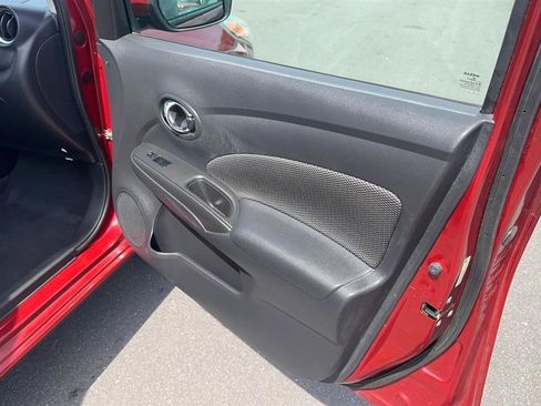 Used 2019 Nissan Versa SV FWD image 50